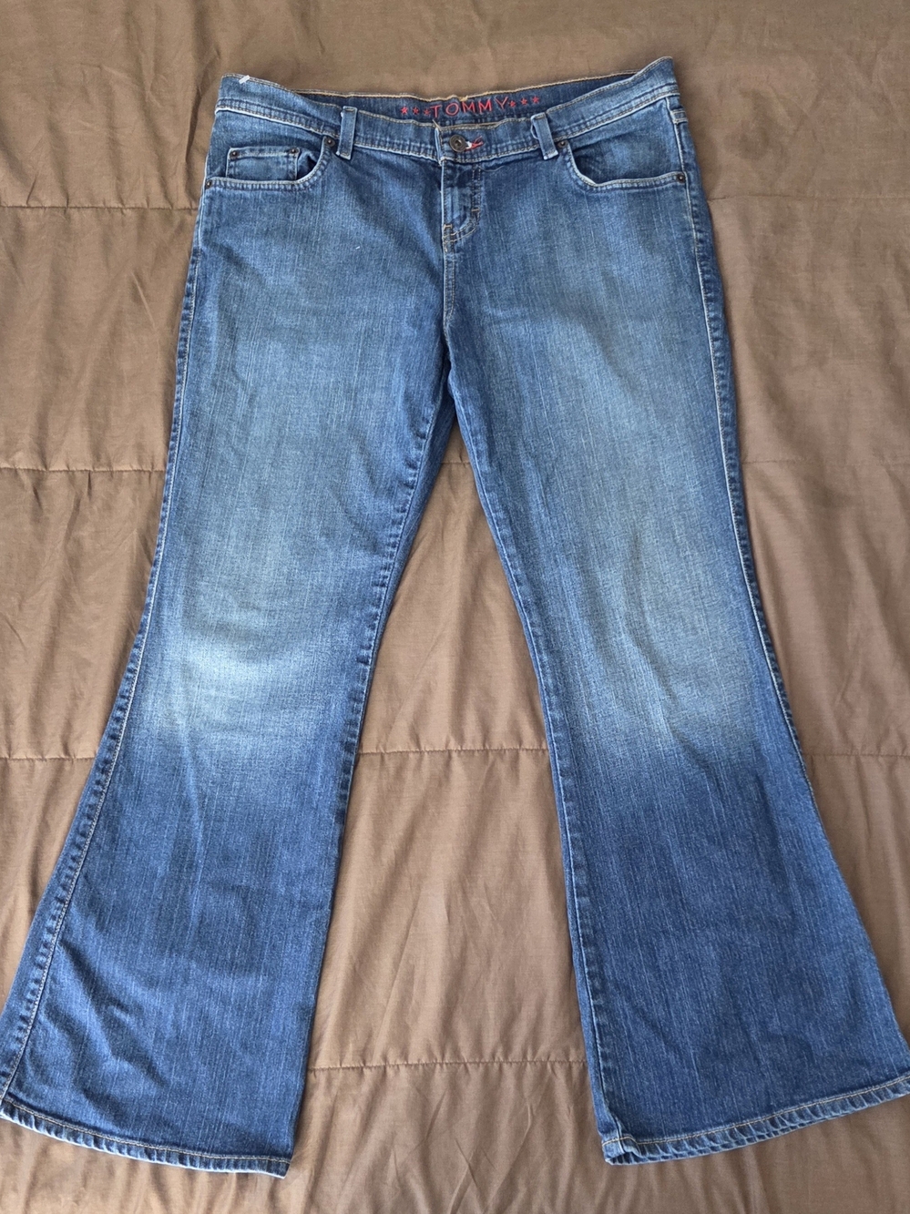 VTG Tommy Hilfiger Y2K Bootcut Jeans Size 13S Short Blue Denim July 2005 0354748